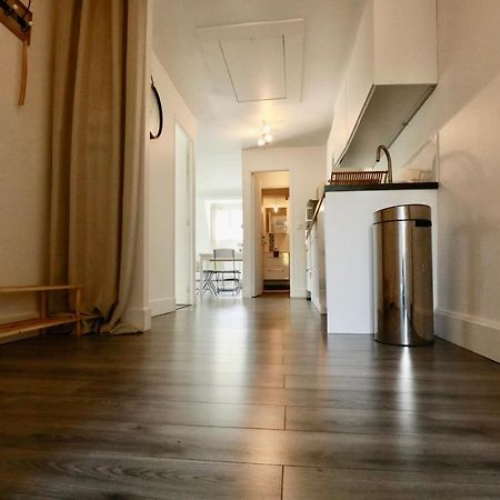 Appartement De L'Hippodrome Avec Deux Chambres Довил Екстериор снимка