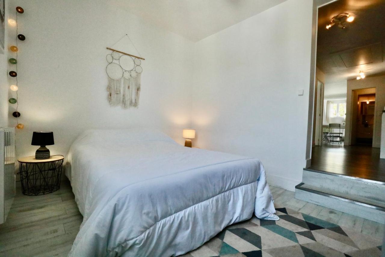 Appartement De L'Hippodrome Avec Deux Chambres Довил Екстериор снимка